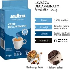 Lavazza Caffe Decaffeinato Filterkoffie - 250 Gram X8 11 Lavazza Caffe Decaffeinato Filterkoffie - 250 Gram X8 -Koffiemelk Winkel 1200x1177 2