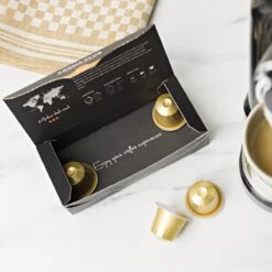 Aroma Club - Nespresso Compatible Capsules (120 St.) - No. 2 Smooth James - Intensiteit 3/5 - Espresso & Lungo - 100% Aluminium Koffiecups 13 Aroma Club - Nespresso Compatible Capsules (120 St.) - No. 2 Smooth James - Intensiteit 3/5 - Espresso & Lungo - 100% Aluminium Koffiecups -Koffiemelk Winkel 1200x1200 41