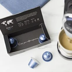 Aroma Club - Nespresso Compatible Capsules (120 St.) - No. 5 Decaf John - Intensiteit 3/5 - Decaf - 100% Aluminium Koffiecups 11 Aroma Club - Nespresso Compatible Capsules (120 St.) - No. 5 Decaf John - Intensiteit 3/5 - Decaf - 100% Aluminium Koffiecups -Koffiemelk Winkel 1200x1200 65