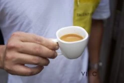 Vietnamese Dark Roast Koffiebonen 500g | 20% Arabica - 80% Robusta | DAM Koffie -Koffiemelk Winkel 1200x800 7