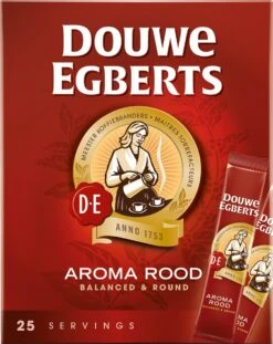 Douwe Egberts Aroma Rood Sticks Oploskoffie - 6 X 25 Zakjes -Koffiemelk Winkel 954x1200 1